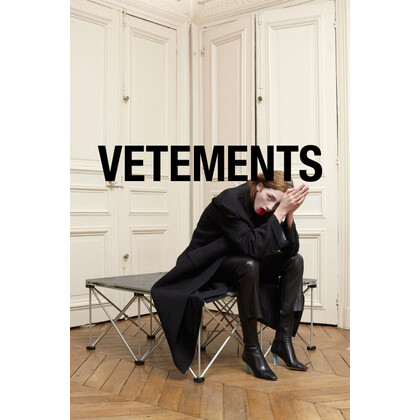 Модель обвинила Vetements в незаконном использовании её фото