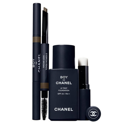 Теперь можно: Chanel выпустил коллекцию декоративной косметики для мужчин