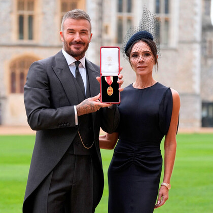 Король Карл III посвятил Дэвида Бекхэма в рыцари