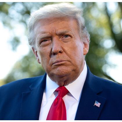 После 4-х лет президентства Дональд Трамп стал беднее