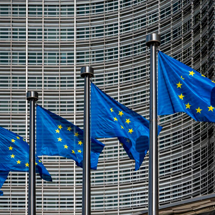 ЕС планирует ужесточить визовые правила для россиян