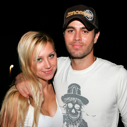 Энрике Иглесиас и Анна Курникова стали родителями в четвёртый раз