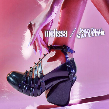 Jean Paul Gaultier презентовал новую коллаборацию с Melissa