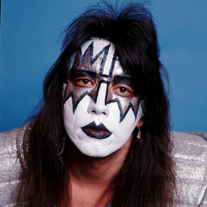 Основатель KISS Эйс Фрели скончался в возрасте 74 лет