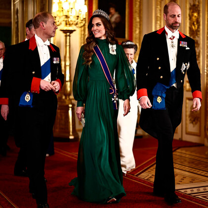 Кейт Миддлтон появилась на банкете в честь президента Нигерии в туфлях Кэрри Брэдшоу