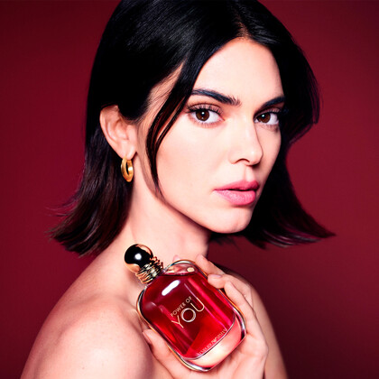 Кендалл Дженнер стала глобальным амбассадором парфюмерной линии Emporio Armani