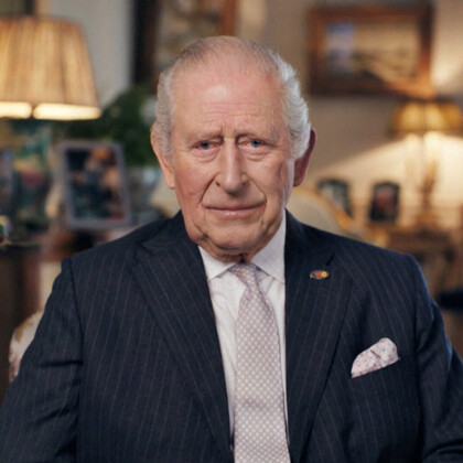 Почему король Карл III не раскрывает тип своего рака?