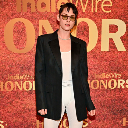 Кристен Стюарт нашла новый способ адаптировать нижнее бельё для красной дорожки