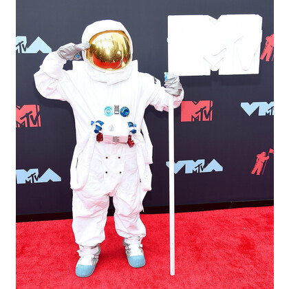 MTV Video Music Awards выходит из онлайна