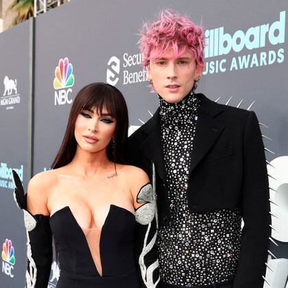 Меган Фокс беременна? Доказываем, что Machine Gun Kelly будущий счастливчик