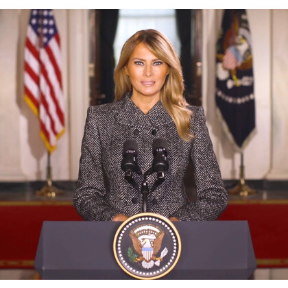 Мелания Трамп покидает Белый дом