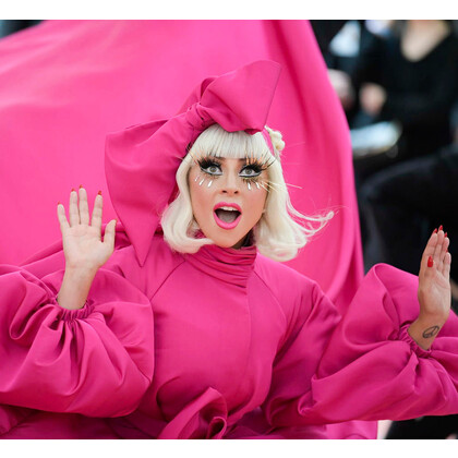 Met Gala перенесли на неопределённый срок