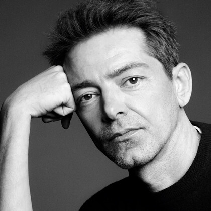 Питер Мюлье стал новым креативным директором Versace