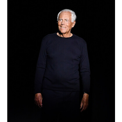 Показ Giorgio Armani отменён из-за угрозы коронавируса