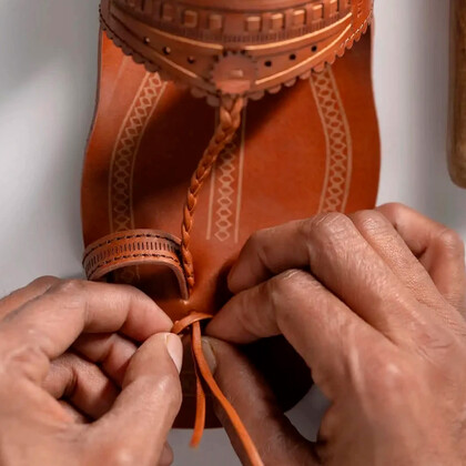 Prada переосмысляет традиции: коллаборация с мастерами индийских ремёсел