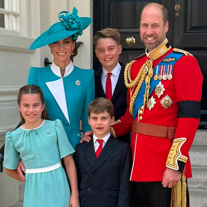 Принц Уильям рассказал о «нормальной семейной жизни» с детьми