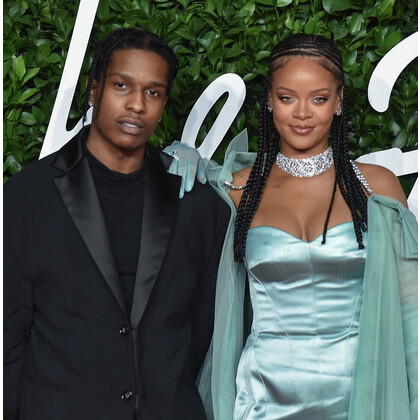 Рианна отметила Рождество в компании рэпера A$AP Rocky на Барбадосе