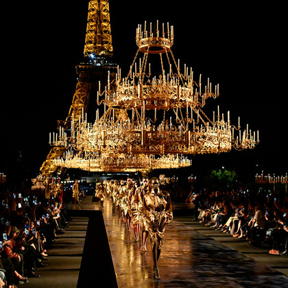 Saint Laurent весна-лето 2027: Энтони Ваккарелло устроил прощальный показ?
