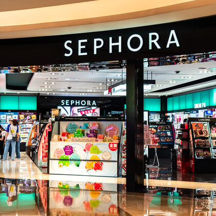 Сеть магазинов косметики и парфюмерии Sephora уходит из России