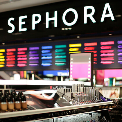 Sephora продаст магазины «Иль де Ботэ» российскому подразделению