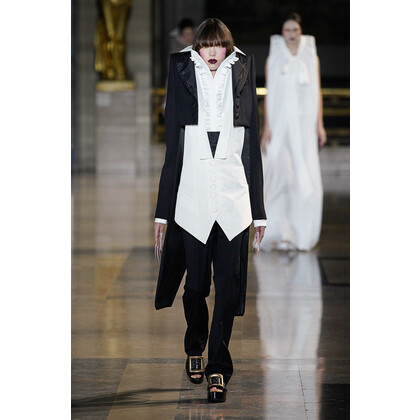 Viktor & Rolf Couture весна-лето 2022