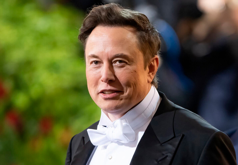 Elon-Musk-financed-his-father-01-Mainstyle.jpg