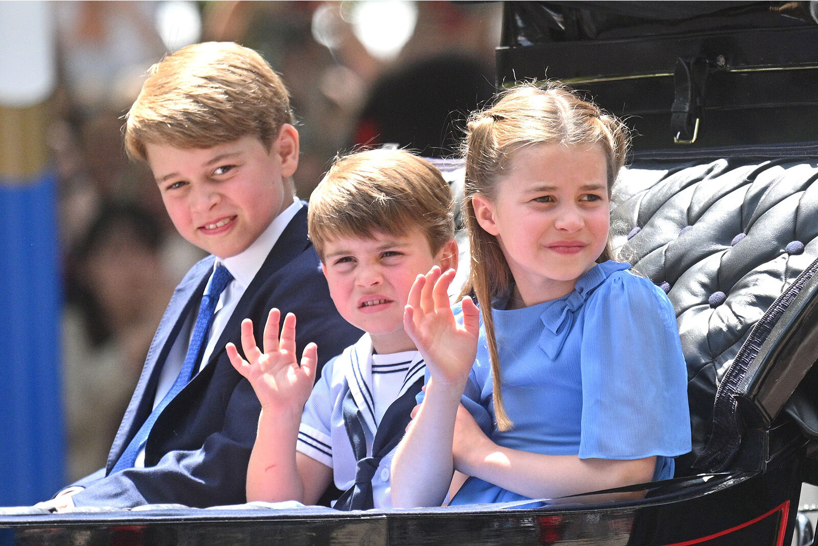 Принц Джордж и принц Луи с принцессой Шарлоттой, 2022