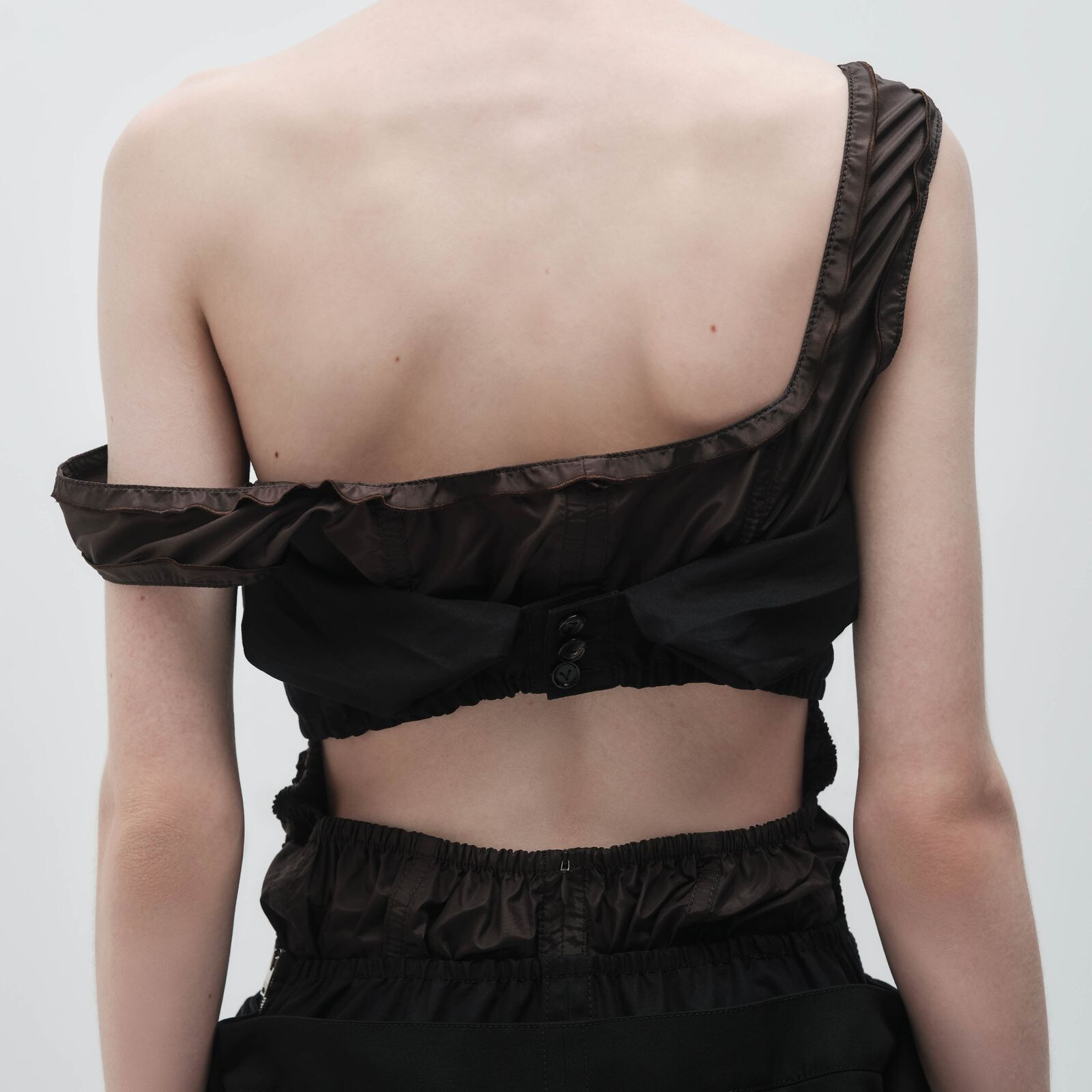 Bottega Veneta коллекция весна-лето 2026