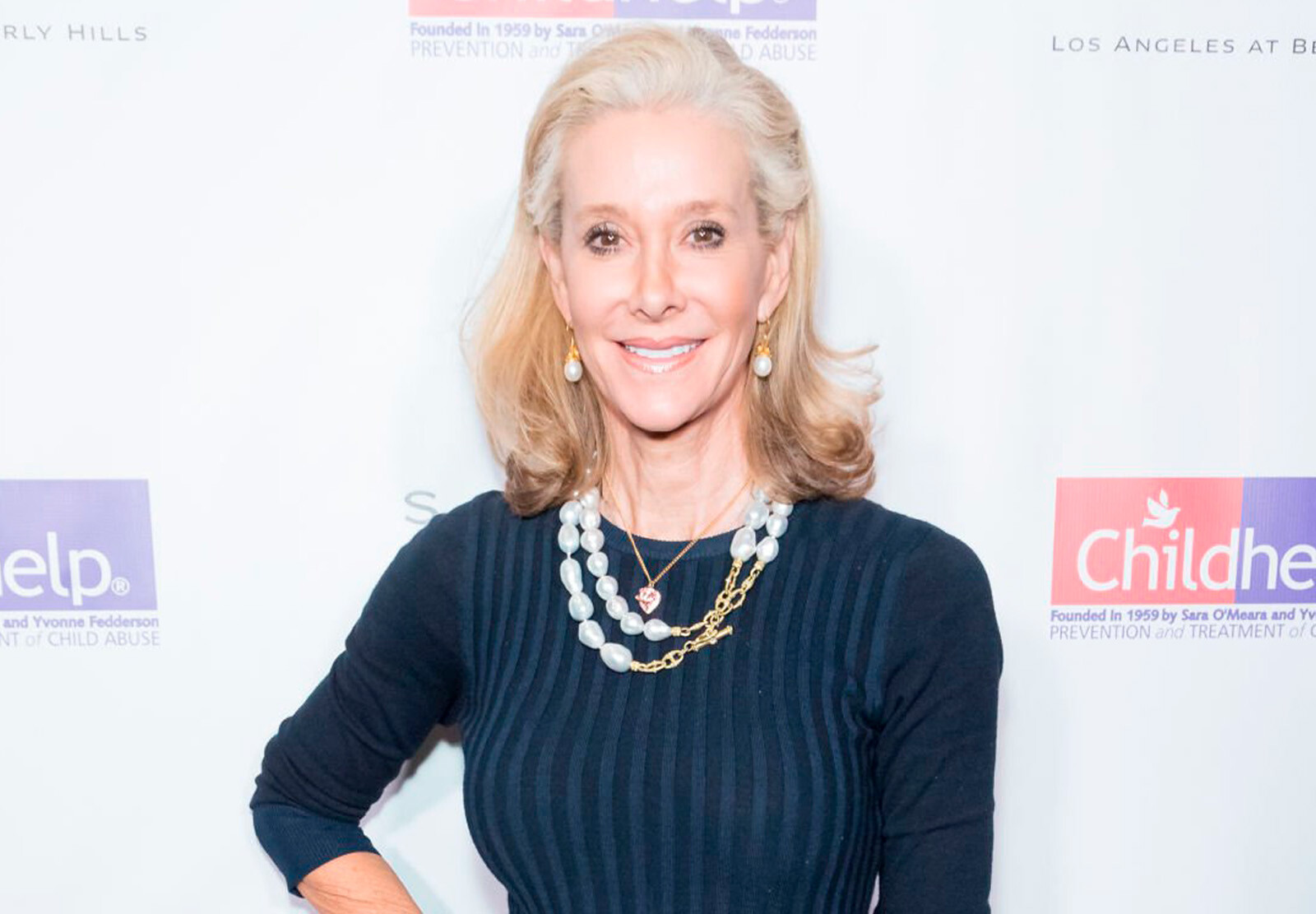 Мать Арми Хаммера запускает свой подкаст