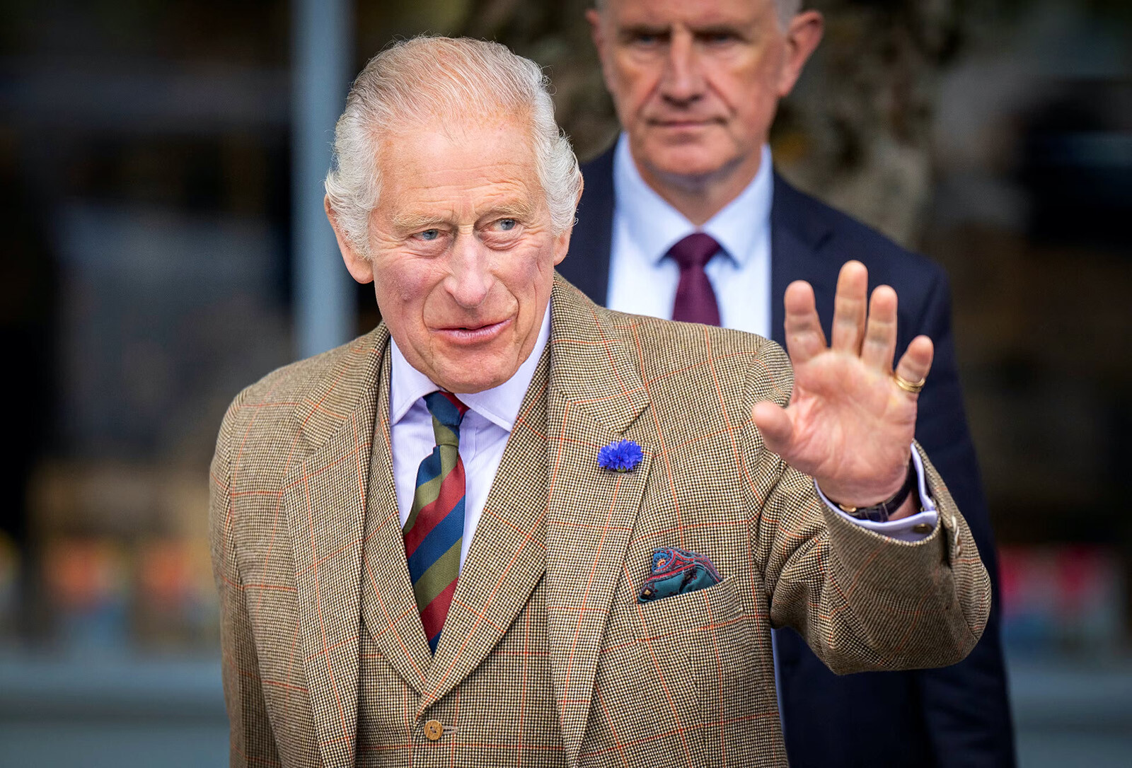 Королевская семья раскрыла редкие факты о короле Карле III во время неожиданной прогулки в Шотландии