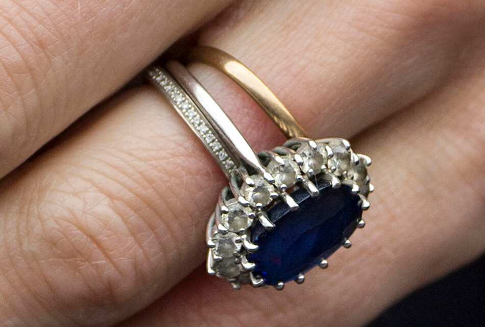 Обручальное кольцо Кейт Миддлтон, 2010