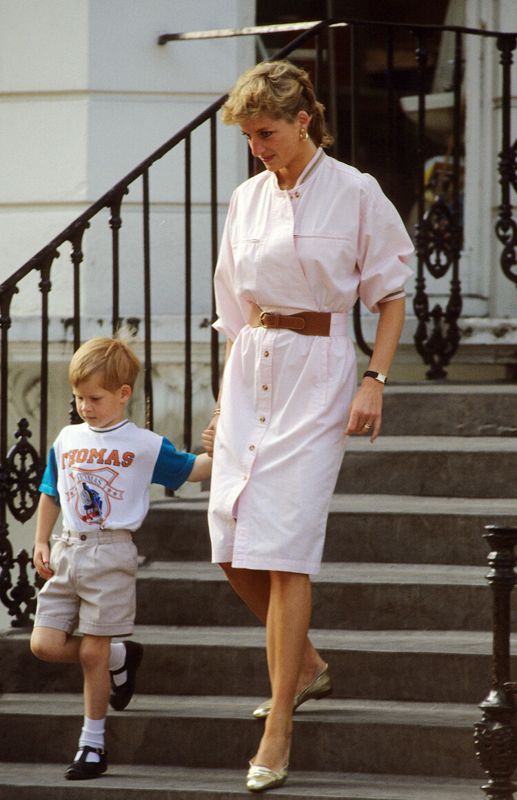 Принцесса Диана и принц Гарри, 1989