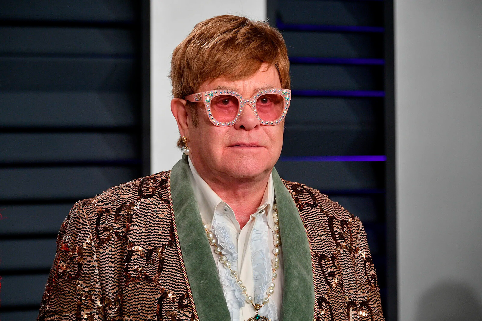 Elton-John-hospitalized-in-France-01-Mainstyle.jpg