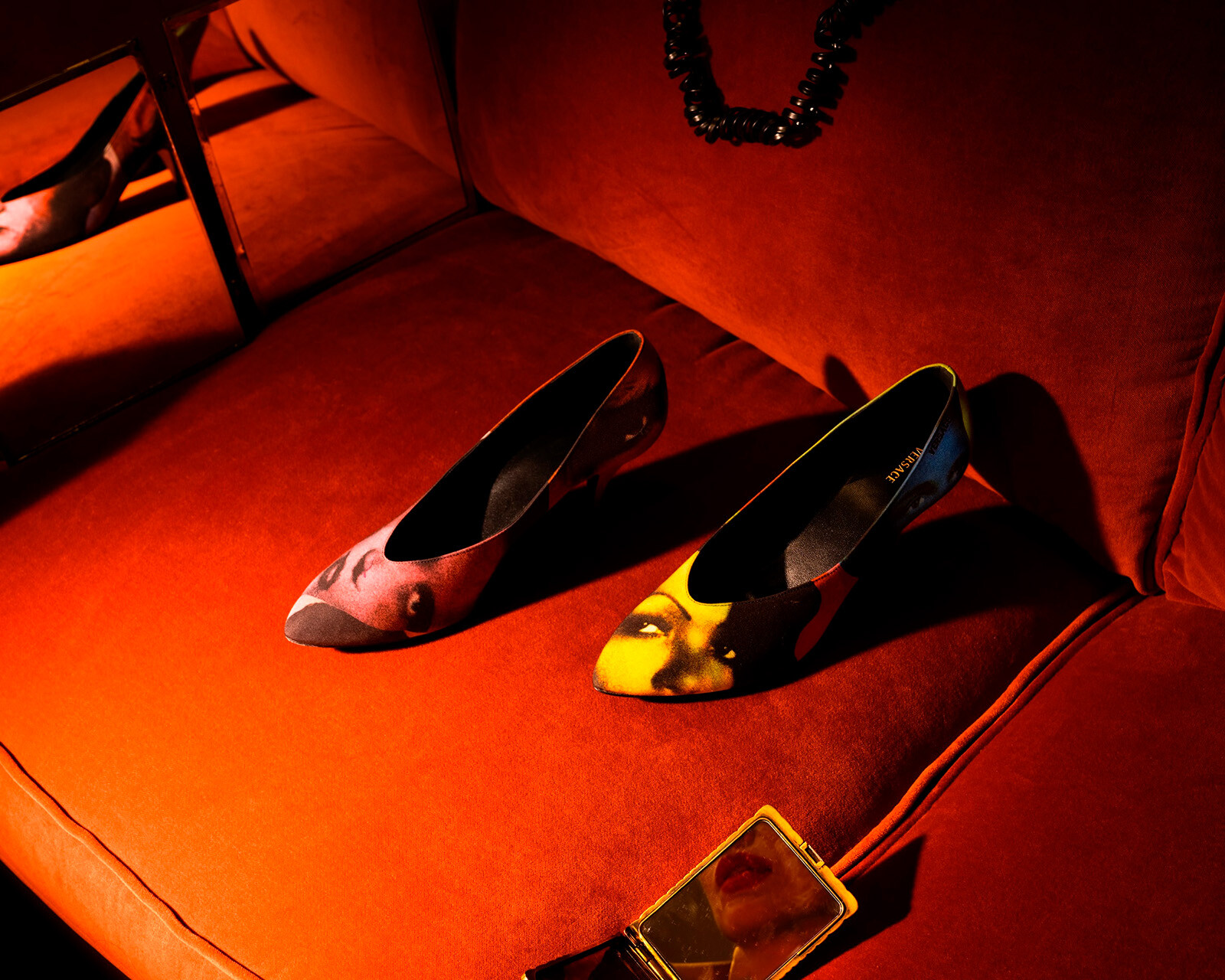 Versace рекламная кампания коллекции весна&ndash;лето 2026 от Дарио Витале