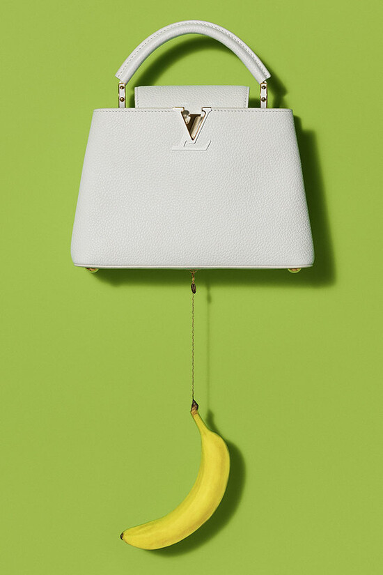 Louis Vuitton ArtyСapucines авторства художника Урса Фишера