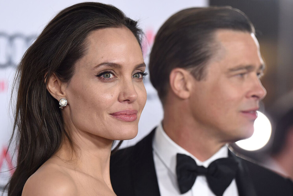 Анджелина Джоли хочет избавиться от свадебного подарка Брэда Питта