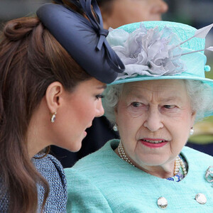 По ошибке: как Кейт Миддлтон нарушила золотое правило королевы Елизаветы II