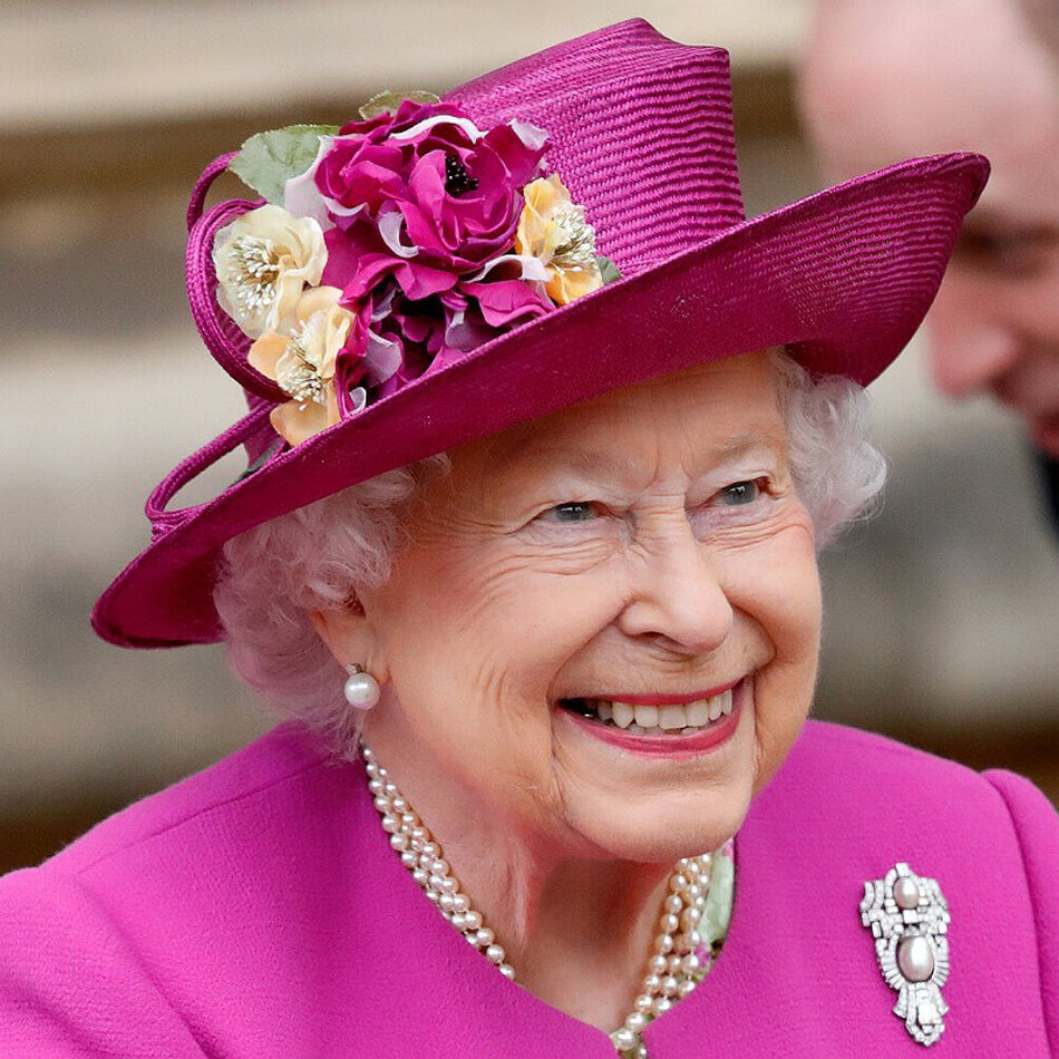 Королева Великобритании посетила торжественное мероприятие по случаю открытия её каникул в Балморале