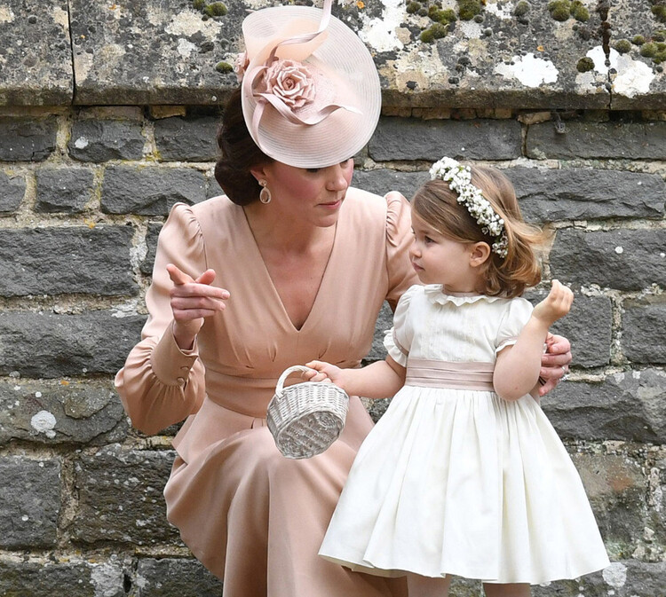 Кейт Миддлтон и принцесса Шарлотта, 2017