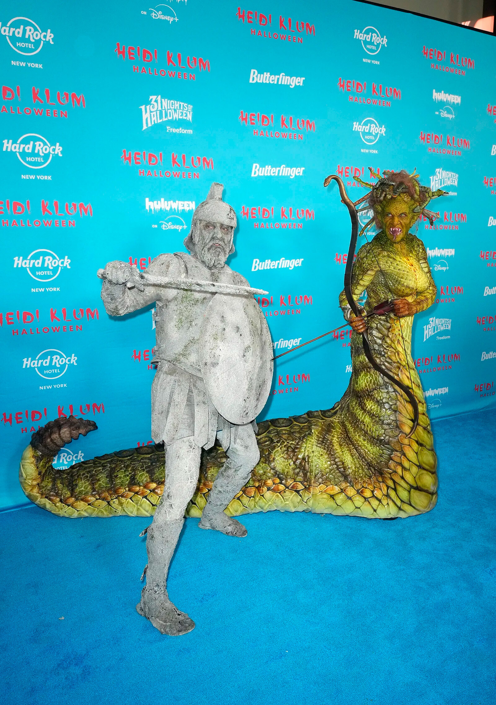 Хайди Клум с мужем Томом Каулитцем на вечеринке Heidiween, 2025