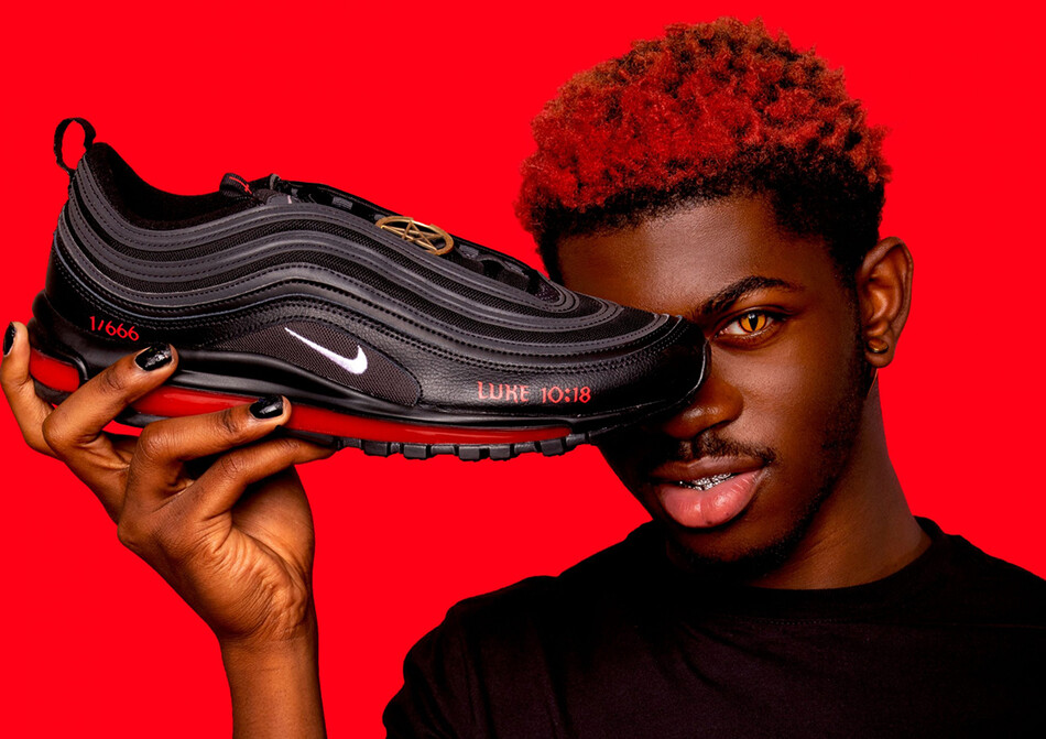 Nike кроссовки с кровью Satan Shoes 