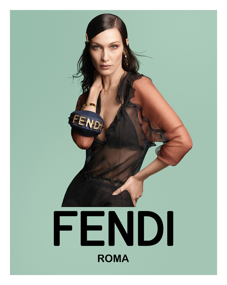 Белла Хадид появилась в рекламной кампании Fendi в стиле 80-х