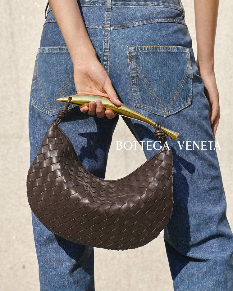 Bottega Veneta теперь дают пожизненную гарантию на свои сумки