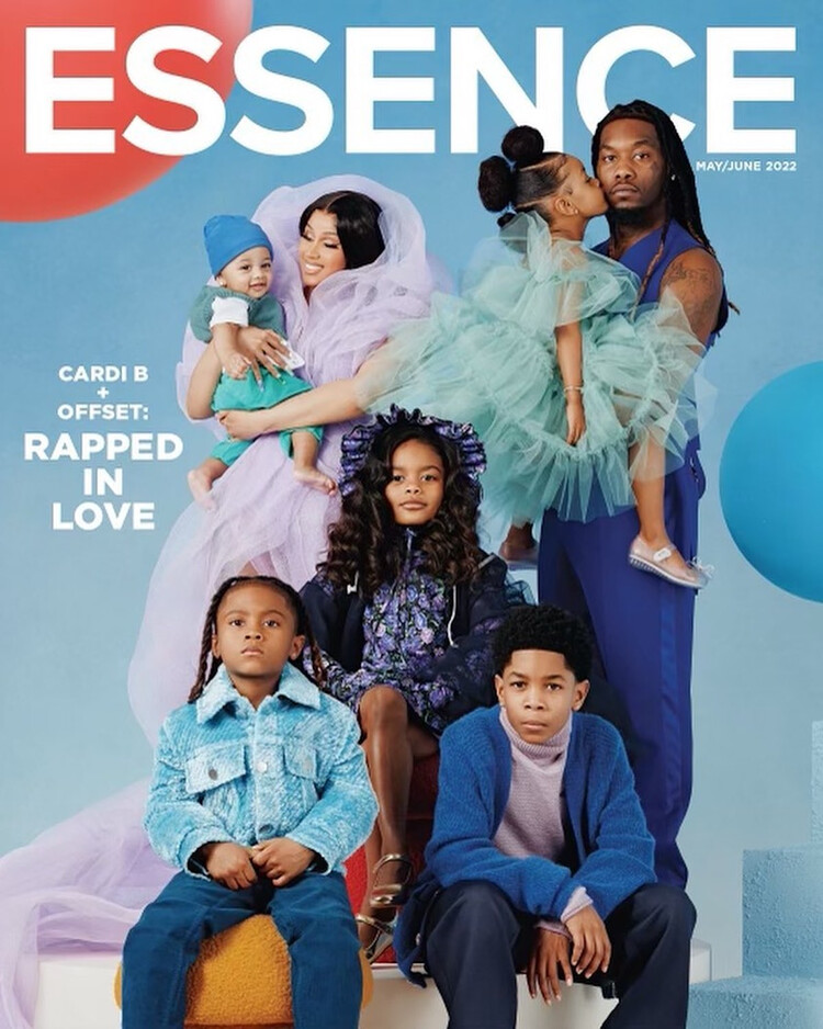 Карди Би и Оффсет снялись с детьми для обложки журнала Essenсе 