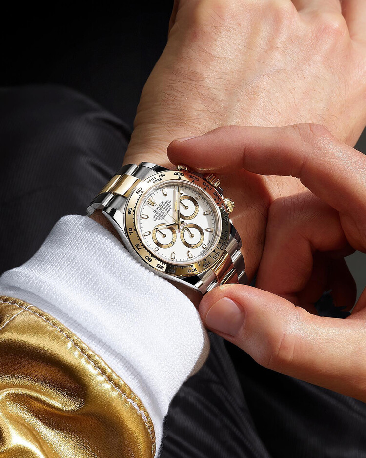 Почему инвестировать в часы Rolex выгоднее, чем в золото, акции и недвижимость