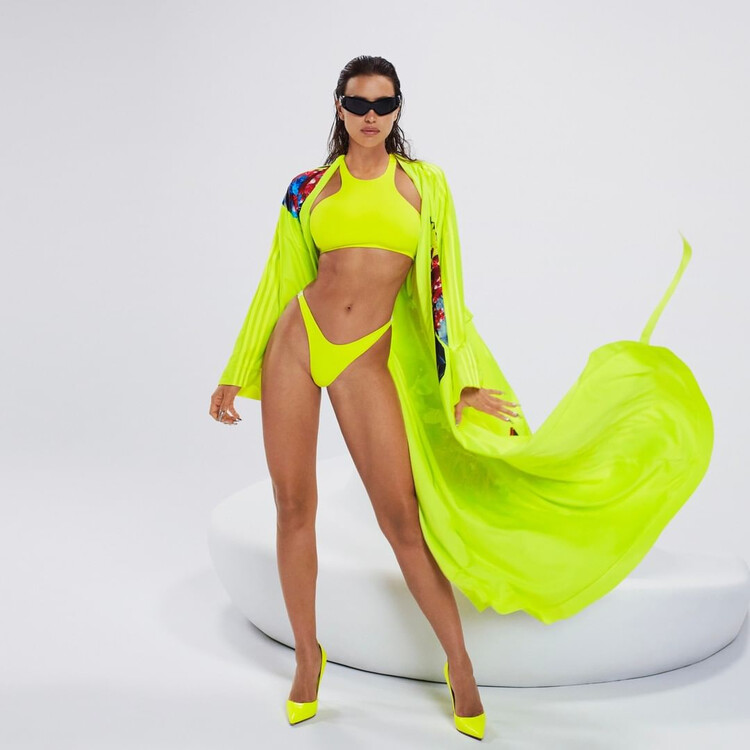 Ирина Шейк стала лицом новой коллекции Бейонсе для бренда Ivy Park совместно с Adidas