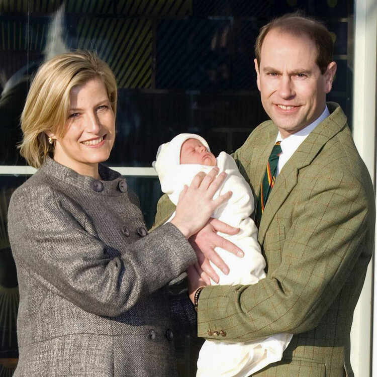 Принц Эдвард и графиня Софи с&nbsp;сыном Джеймсом, 2007