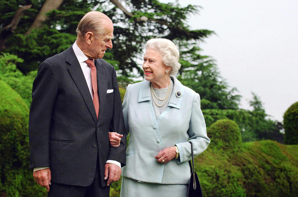 Королева Елизавета II и герцог Эдинбургский принц Филипп, 2019 