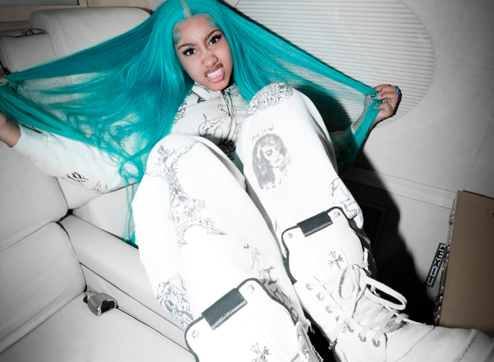 Норт Уэст выпускает дебютный альбом N0rth4evr