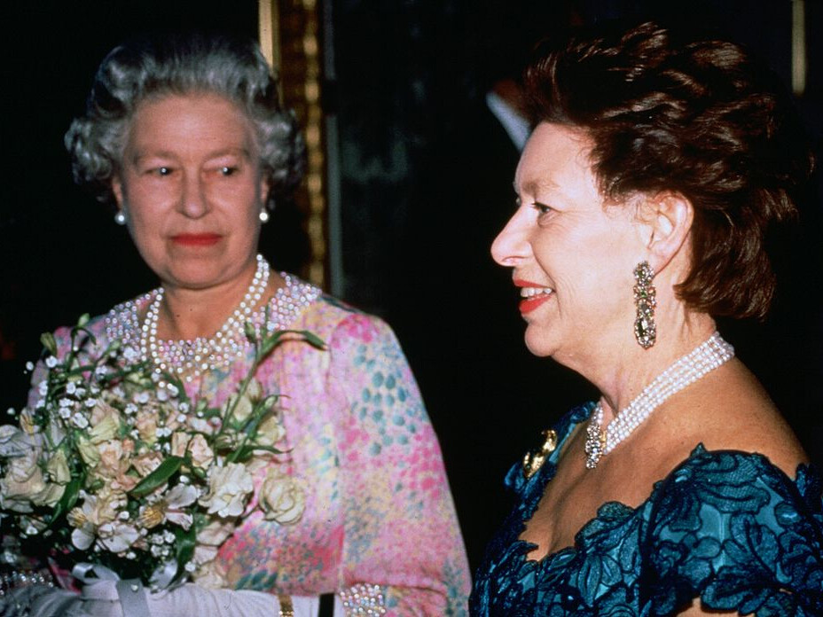 Елизавет II и принцесса Маргарет вражда